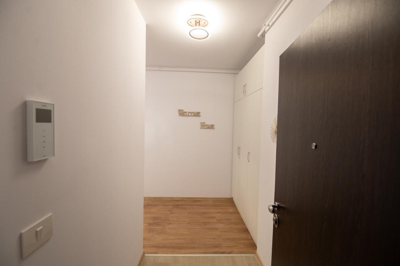 Claseb Apartment Timisoara Ngoại thất bức ảnh