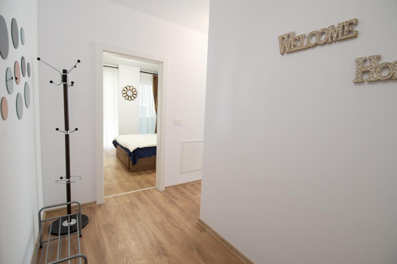 Claseb Apartment Timisoara Ngoại thất bức ảnh