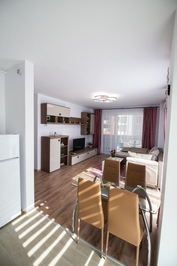 Claseb Apartment Timisoara Ngoại thất bức ảnh