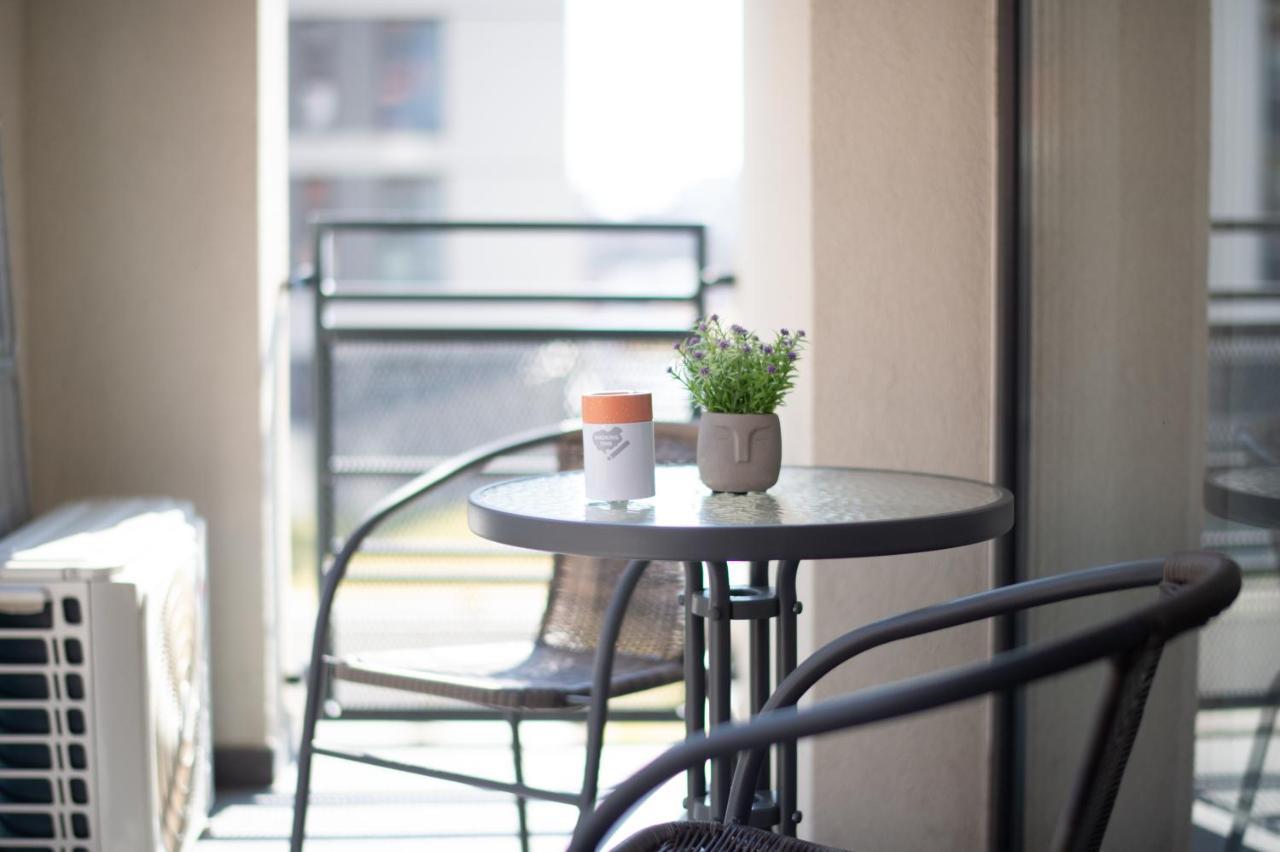 Claseb Apartment Timisoara Ngoại thất bức ảnh